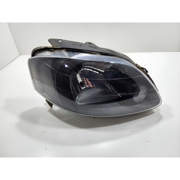 Farol Direito Volkswagen Fox 2006 2007 (mascara Negra) Direito/passageiro