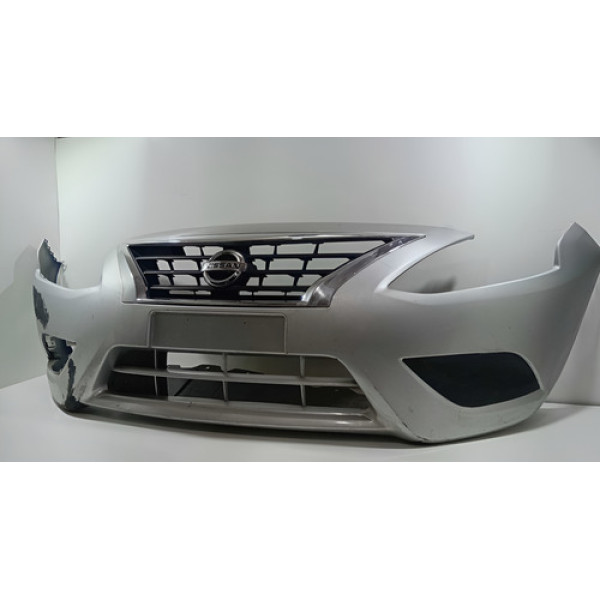 Parachoque Nissan Versa 2015/2019 Original Prata