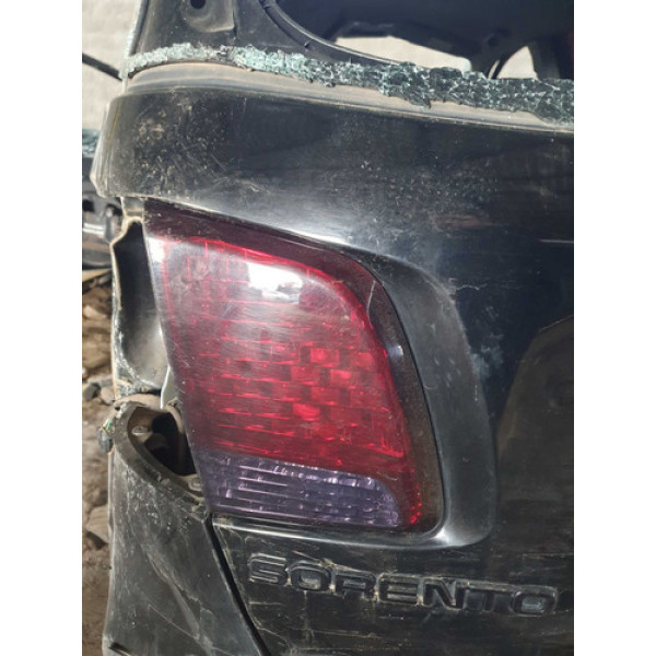 Lanterna Tampa Esquerda Kia Sorento 2.4 174cv 2013 2014  Esquerdo/motorista Vermelho