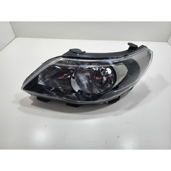 Farol Esquerdo Volkswagen Gol G5 2010 2011 (paralelo) Esquerdo/motorista