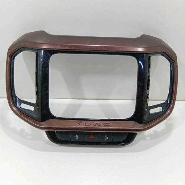 Moldura Central Multimídia Fiat Toro Volcano 2018/20 100229 Marrom Metálico Com Detalhe Em Preto