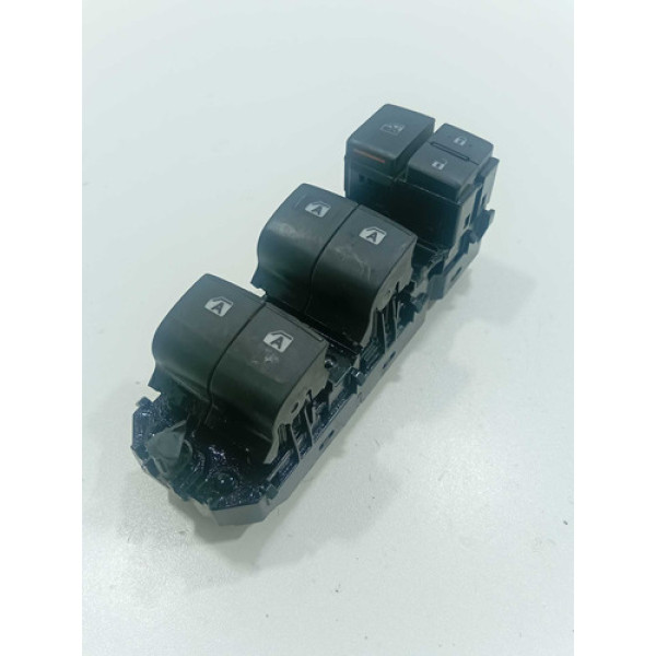 Botão Comando Vidro Toyota Hilux Sw4 2016/2020 840400k020 