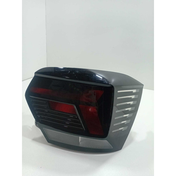 Lanterna Traseira Direita Volkswagen Polo 2023 A 2025 Arteb Direito/passageiro Vermelho