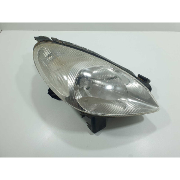Farol Direito Citroen Xsara Picasso 2003 2004 2005 2006 Direito/passageiro
