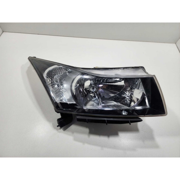 Farol Direito Chevrolet Cruze 2012 2013 Direito/passageiro