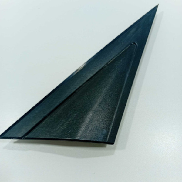 Moldura Externa Retrovisor Direito Hyundai Hb20 Manual 2018 Preto