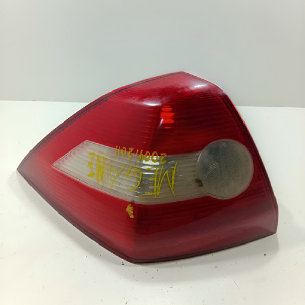 Lanterna Esquerda Renaualt Megane Sedan Original 2006/2009 Esquerdo/motorista Vermelha