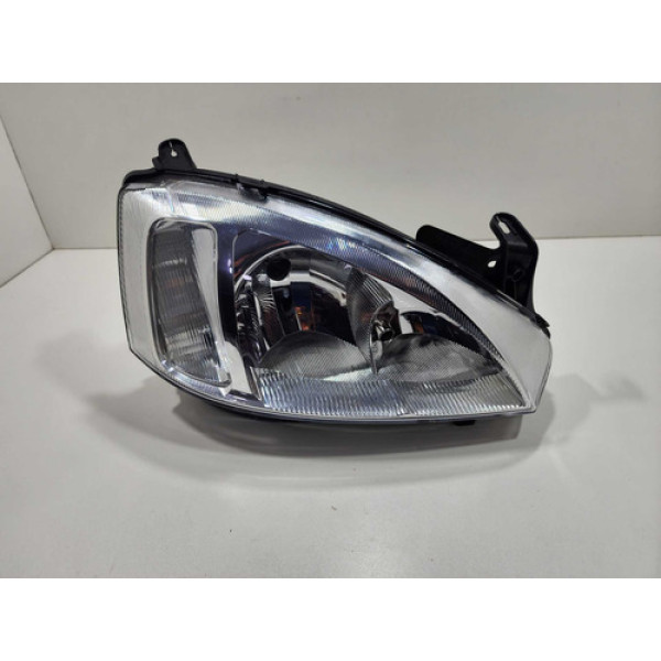 Farol Direito Chevrolet Corsa Montana 2004 2005 2006 2007 Direito/passageiro