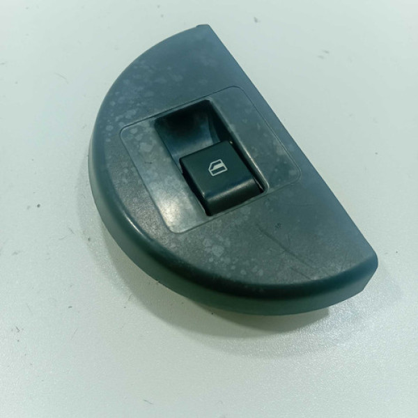 Moldura Botão Vidro Elétrico Direito Volkswagen Gol G4 Savei