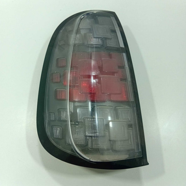 Lanterna Traseira Esquerda Fiat Uno Vivace 2015/2017 Esquerdo/motorista Água