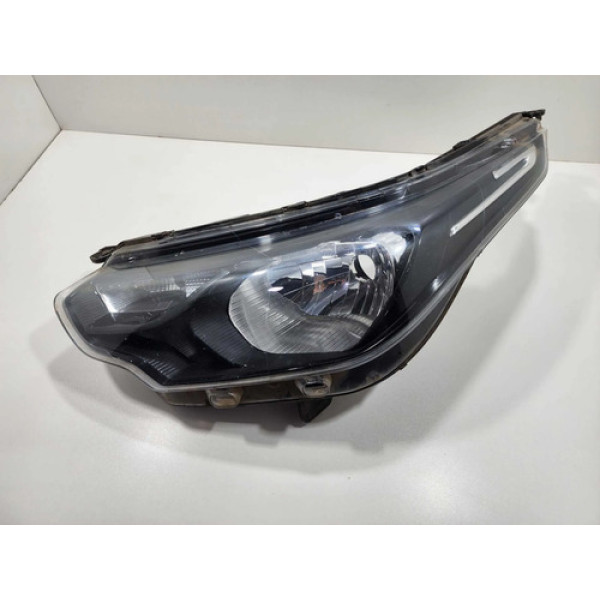 Farol Esquerdo Fiat Strada 2020 2021 2022 2023 Esquerdo/motorista