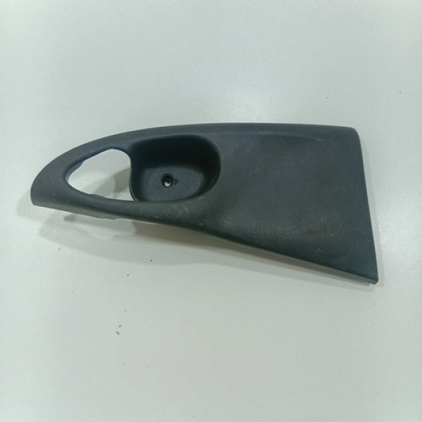 Moldura Maçaneta Interna Traseira Esquerda Ford Focus 2002 Preto Traseira