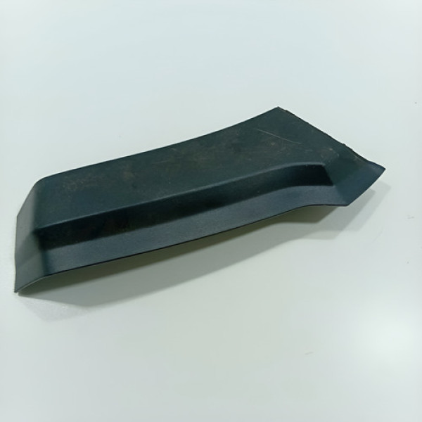 Acabamento Lanterna Esquerda Volkswagen Gol 2018/2022 Preto