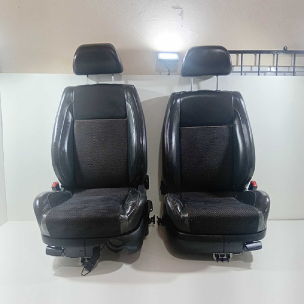 Kit Bancos Forros Completo Volkswagen Golf 2007 2013 Preto