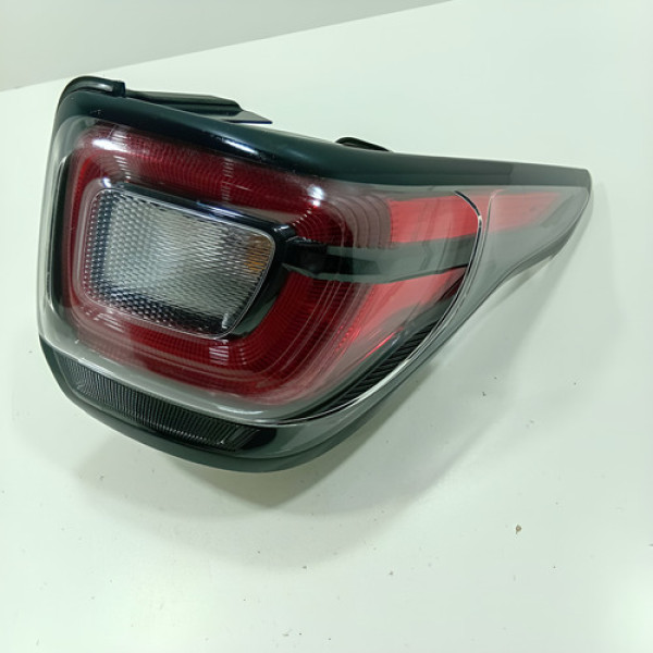 Lanterna Traseira Direita Fiat Strada 2020/2025 Original  Direito/passageiro Branco