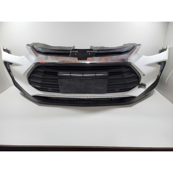 Parachoque Dianteiro Chevrolet Tracker 2021 2022 (detalhes) Branco