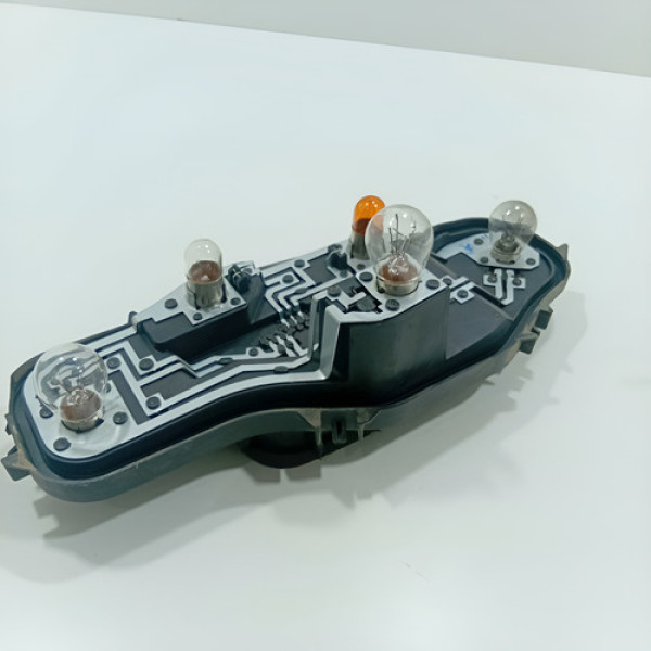 Circuito Lanterna Traseira Esquerda Volkswagen Up Tsi 2014 Vermelha Esquerdo/motorista