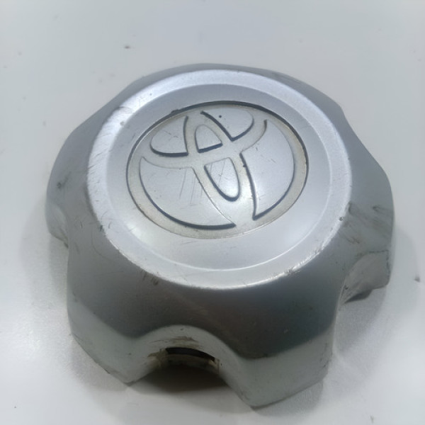 Calota Miolo Central Roda Toyota Hilux 2009/2012 Original Prata