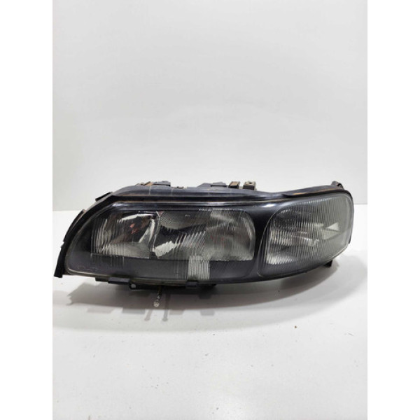 Farol Esquerdo Volvo V70 S70 2000 2001 2002 2003 Esquerdo/motorista