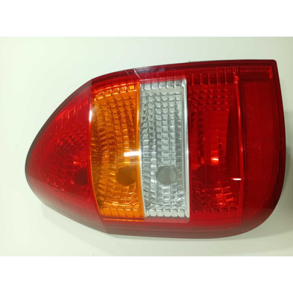 Lanterna Traseira Esquerda Chevrolet Zafira 2001 Original Esquerdo/motorista Vermelho