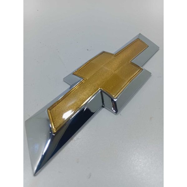Emblema Tampa Traseira Chevrolet S10 2012/2020 Original  Prata
