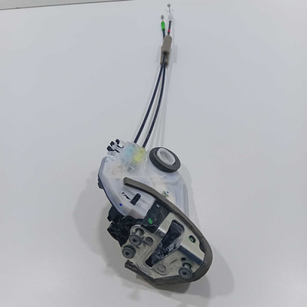 Fechadura Porta Traseira Direita Toyota Corolla Cross 2025/6