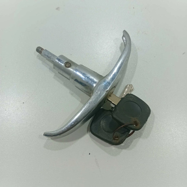 Maçaneta Tampa Traseira Volkswagen Kombi 1994/1996 Original