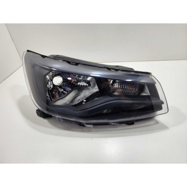 Farol Direito Volkswagen Saveiro G9 2024 2025 Direito/passageiro