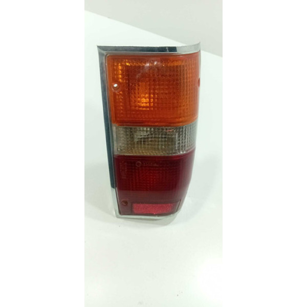 Lanterna Traseira Esquerda L200 1993/2003 Aro Cromado Direito/passageiro Água