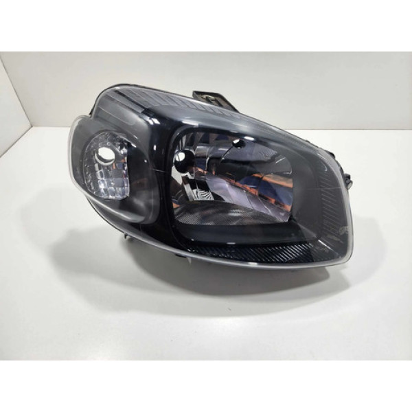 Farol Direito Mascara Negra Fiat Uno Vivace 2016 0160768 Direito/passageiro