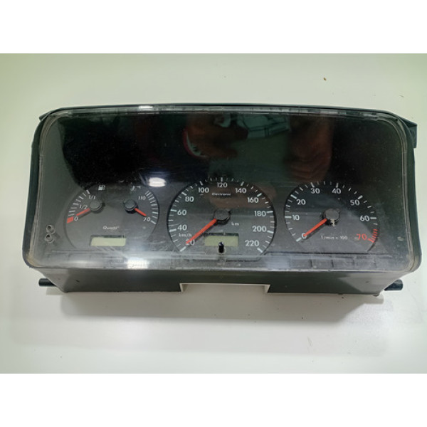 Painel De Instrumentos Volkswagen Santana 2.0 1992 A 1999 Preto