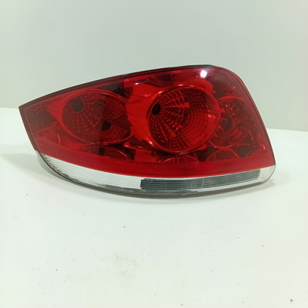 Lanterna Traseira Esquerda Fiat Linea 2009/2014 51795133 Vermelha Esquerdo/motorista