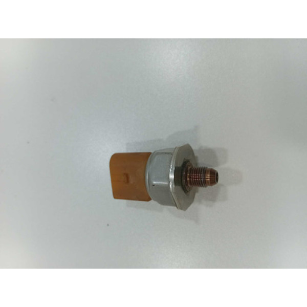 Sensor De Pressão Audi A1 A3 Q3 Vw Golf Virtus Up 04c906054b