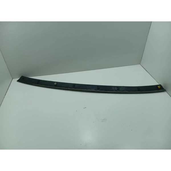 Acabamento Moldura Tampa Volkswagen Saveiro G5 G6 G7 2010 Preto