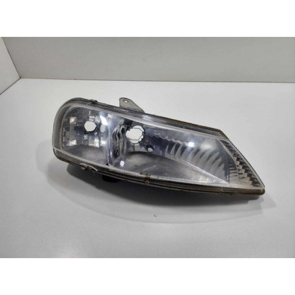 Farol Direito Chevrolet Celta 2002 2003 (com Detalhes) Direito/passageiro