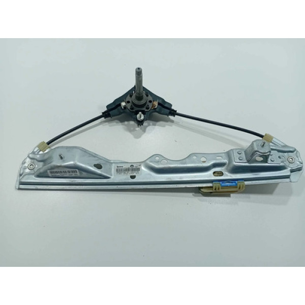 Maquina De Vidro Dianteiro Esquerda Fiat Strada 2020 Manual